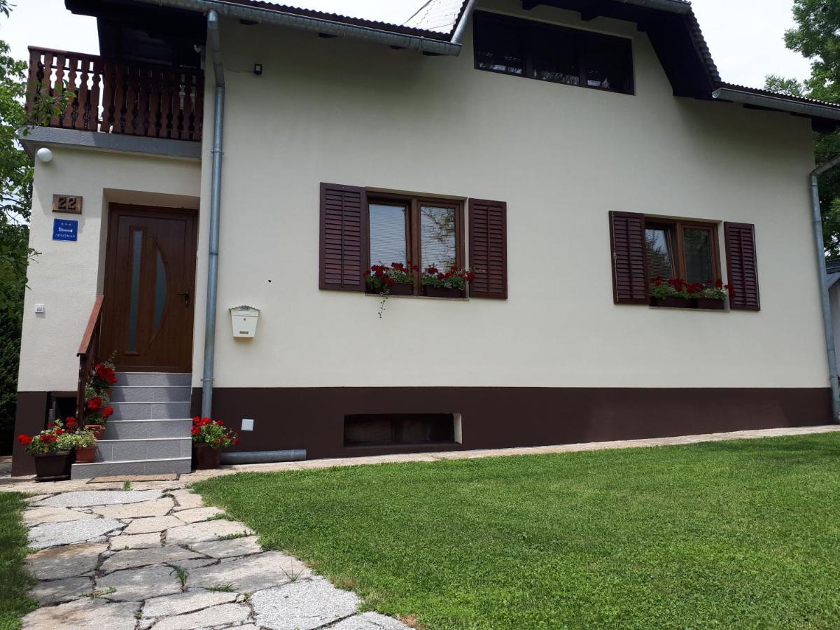 Apartment Jareb Slunj Exterior foto